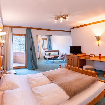 Hotel-restaurant Kreuzberghof Tagungs- Und Veranstaltungshotel 호텔 티에펜바흐
