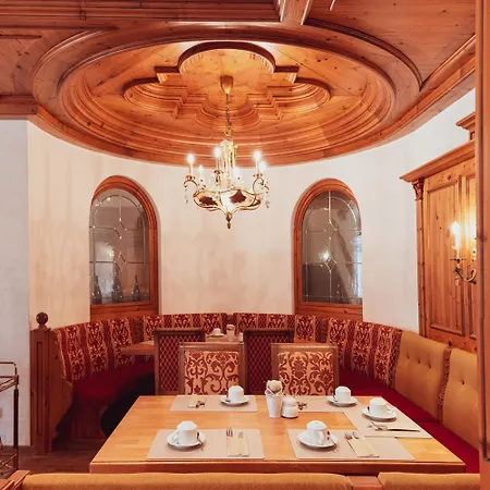 Hotel-restaurant Kreuzberghof Tagungs- Und Veranstaltungshotel 4*