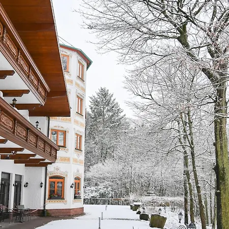 Hotel-restaurant Kreuzberghof Tagungs- Und Veranstaltungshotel Hotel Tiefenbach (Heilbronn)