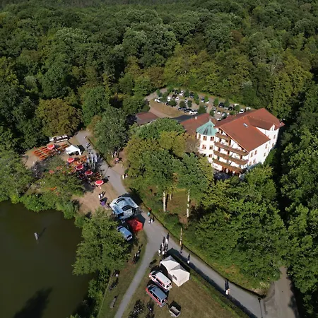 Hotel-restaurant Kreuzberghof Tagungs- Und Veranstaltungshotel