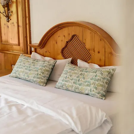 Hotel-restaurant Kreuzberghof Tagungs- Und Veranstaltungshotel 4* 티에펜바흐