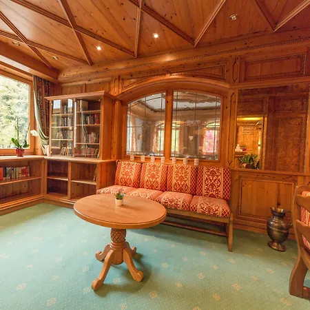 Hotel-restaurant Kreuzberghof Tagungs- Und Veranstaltungshotel