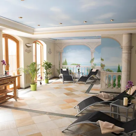 Hotel-restaurant Kreuzberghof Tagungs- Und Veranstaltungshotel