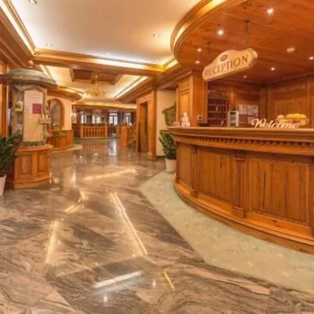 Hotel Hotel-restaurant Kreuzberghof Tagungs- Und Veranstaltungshotel