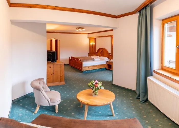 Hotel-restaurant Kreuzberghof Tagungs- Und Veranstaltungshotel Hotel