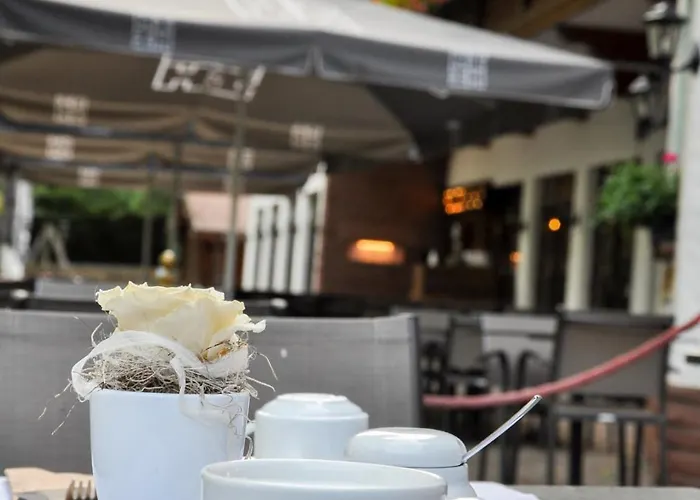 Hotel Hotel-restaurant Kreuzberghof Tagungs- Und Veranstaltungshotel Tiefenbach (Heilbronn)